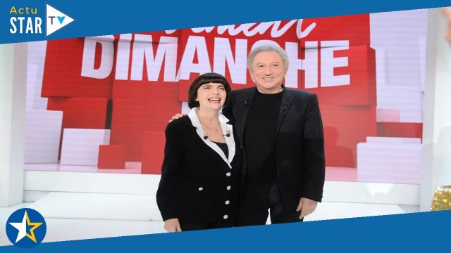 Vivement dimanche : Mireille Mathieu dans l'ambiance de Noël, les festivités lancées