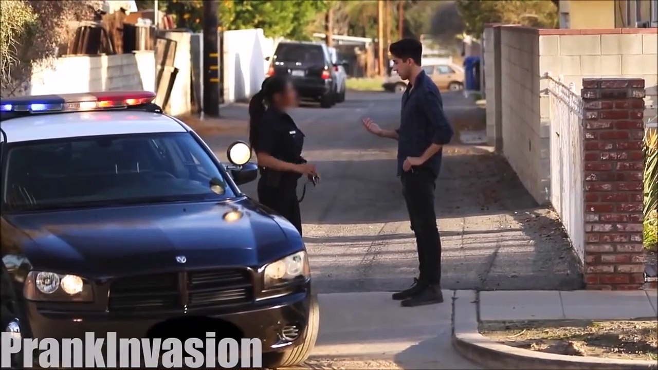 Kissing Prank Cops Edition Vidéo Dailymotion
