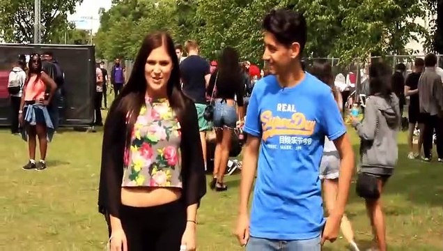 ПРИКОЛЫ 2015 Поцелуй с незнакомками в засос 52 ♥ Страстный поцелуй ♥ KISSING PRANK 2015 # 429 (2)