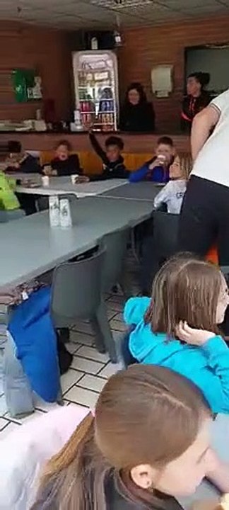 ENCORE JOYEUX ANNIVERSAIRE A NOTRE COACH ET AMI SERGE