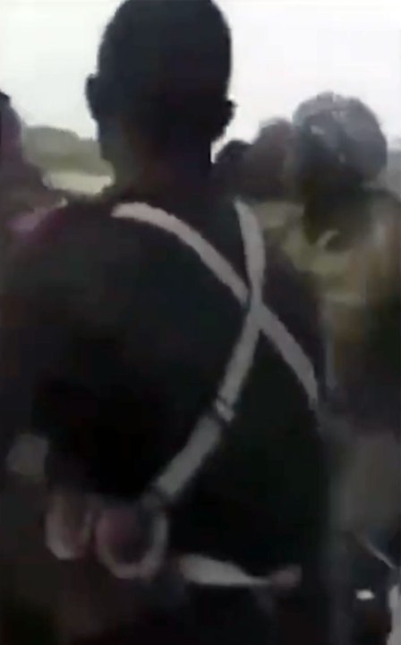 لحظة اعتقال الجيش لقائد الدعم السريع في السودان