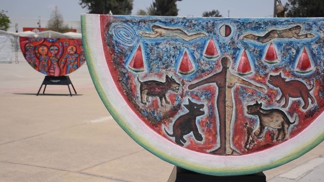 Sandías y color, la muestra que rinde homenaje al pintor mexicano Rufino Tamayo
