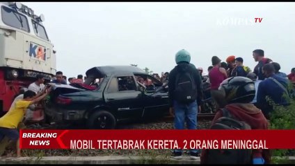 Mobil Sedan Tertabrak Kereta Api Jurusan Surabaya-Jakarta, 2 Penumpang Meninggal di TKP