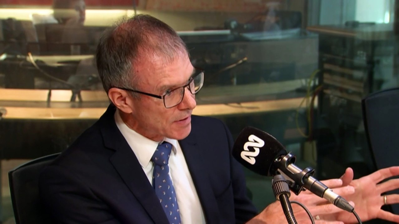 IBAC finds Victorian government advisors put pressure on public servants to award contract to union