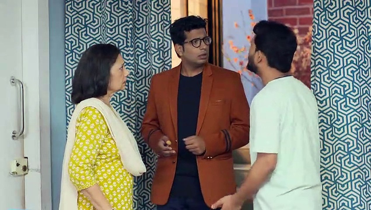 S1 E972 - 18 Apr | विनायक आपल्या नातवंडांना आश्वासन देतो | Vinayak Assures His Grandchildren | Aai Kuthe Kaay Karte