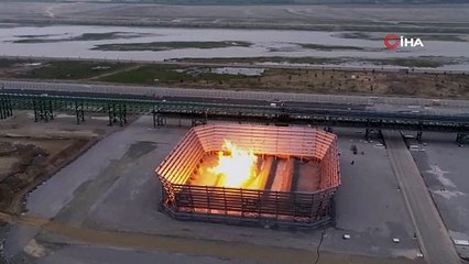 Tarihi an! Karadeniz gazı karaya ulaşıp, geceyi aydınlattı!