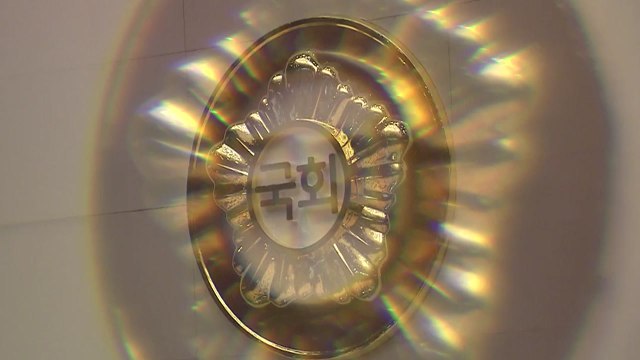 [더뉴스] 여도 야도 '리스크'...커지는 무당층에 '제3지대론' / YTN