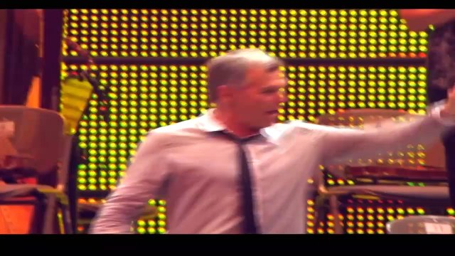 HELENE FISCHER — Und morgen früh küss' ich dich wach | Helene Fischer: Live Helene Fischer Zum Ersten Mal Mit Band Und Orchester - (2011)