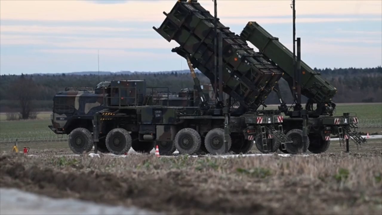 Deutschland hat der ukraine flugabwehrsystem patriot übergeben