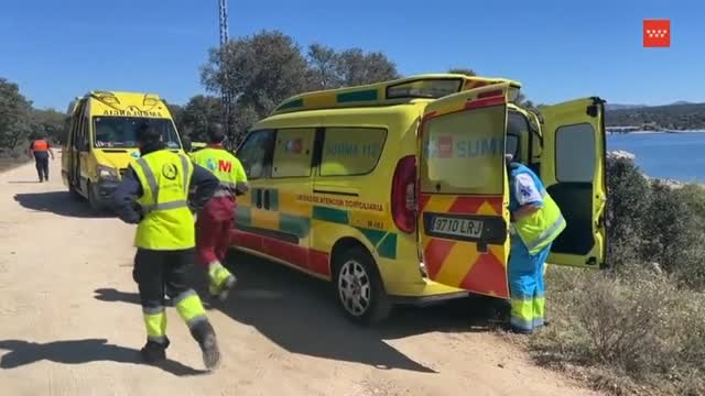 Muere un conductor de autobús escolar tras ser atropellado cuando ayudaba a un compañero a hacer una maniobra