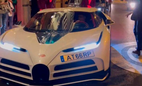Cristiano Ronaldo ostenta sua Bugatti de R$55 milhões em jantar com Georgina Rodriguez