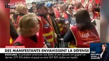 Retraites: Regardez des manifestants de la CGT opposés à la réforme envahir ce matin un hypermarché du centre commercial de La Défense - VIDEO