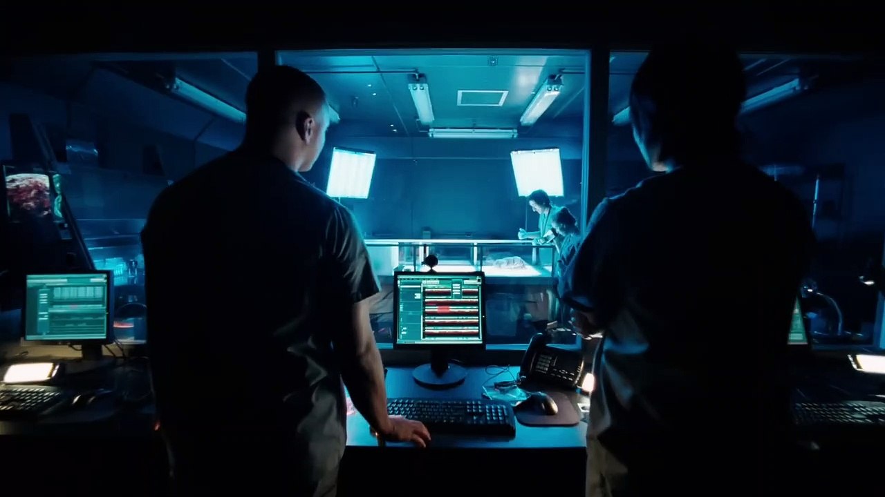 'Splice: Experimento mortal', tráiler de la película de Vincenzo Natali