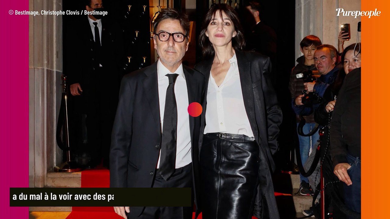 Charlotte Gainsbourg, son compagnon Yvan Attal très jaloux : " J'en ai marre de la voir avec des mecs..."
