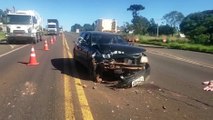 Gol e S10 se envolvem em colisão na rodovia BR-277, em Cascavel