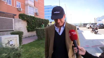 Alexandro Lequio evita contestar si ha leído el libro de su hijo