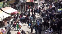 Van'da çarşı pazarda bayram yoğunluğu