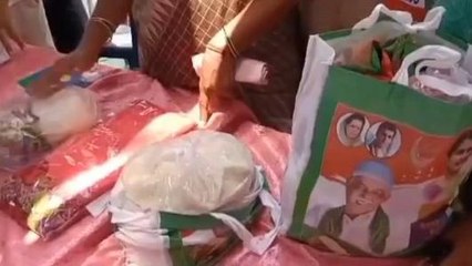 మంచిర్యాల: కాంగ్రెస్ ఆధ్వర్యంలో రంజాన్ తోఫా పంపిణీ