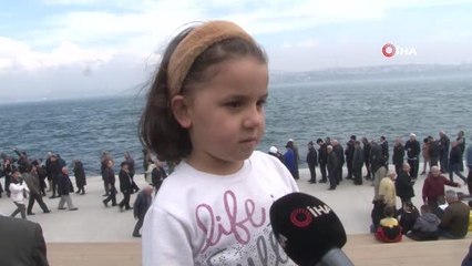TCG Anadolu'ya vatandaşların yoğun ilgisi sürüyor