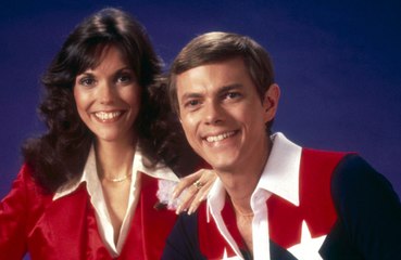 Paralysed man cured after listening to The Carpenters hits