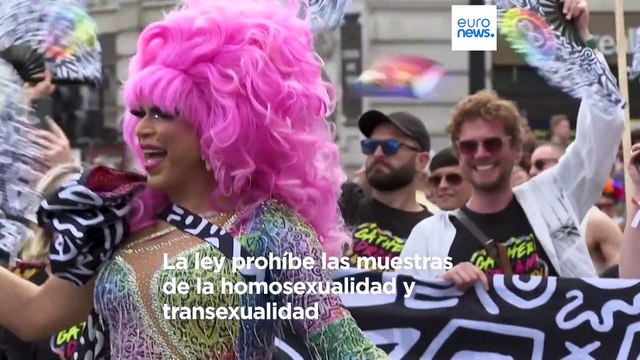 Bettel avergonzado ante las leyes anti-LGBT de Orbán