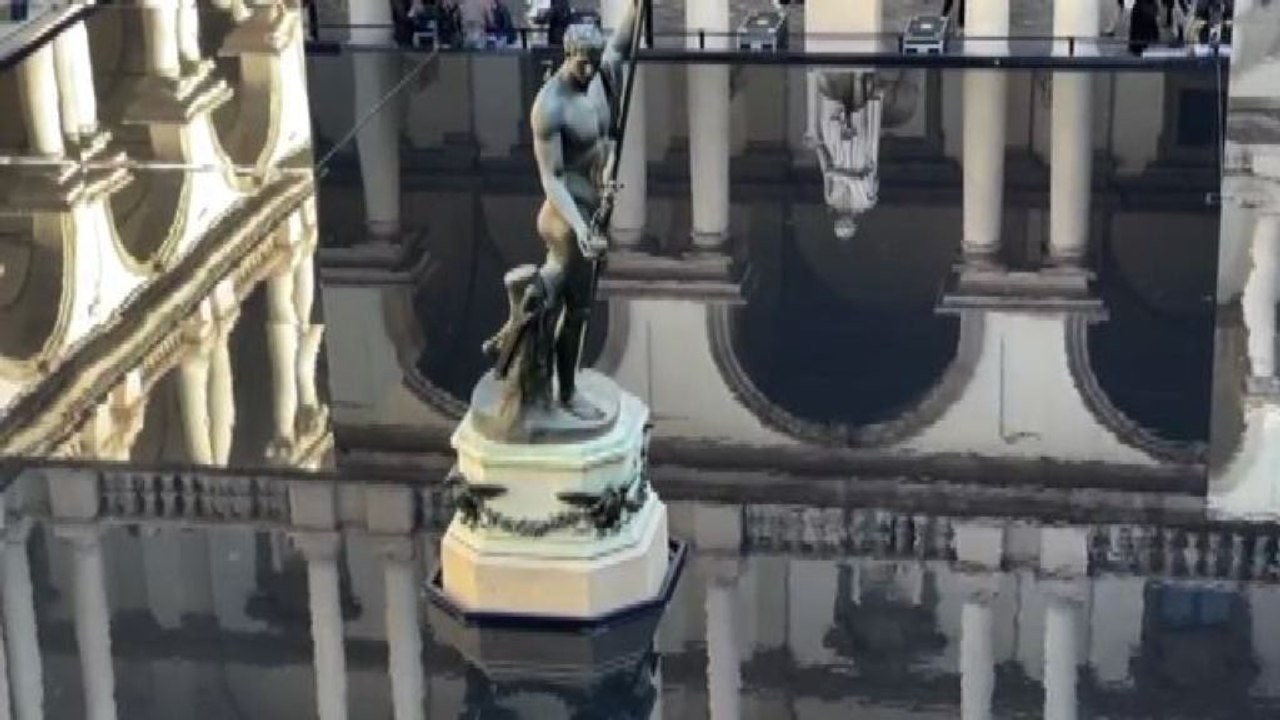 Il Palazzo di Brera finisce nell'acqua: l'installazione di Grohe
