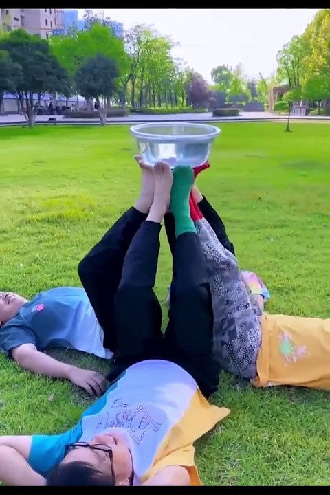 Funny videos and Clips Try not to laugh p1