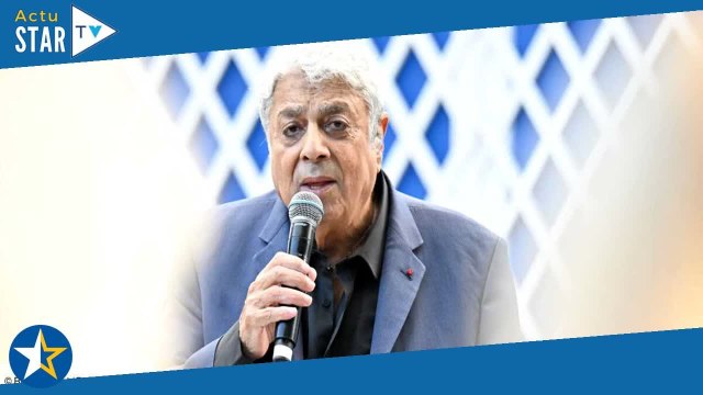 Enrico Macias bouleversant sur son enfance : “J’ai vécu dans la violence”