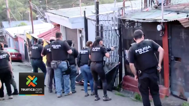 tn7-allanamientos-sagrada-familia-250423