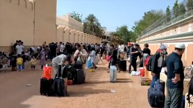 China evacuates its citizens from Sudan as conflict enters second week
