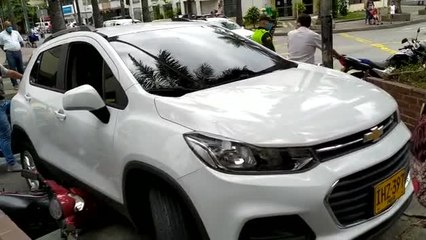 Qhubo-Camioneta norte de cali.mp4