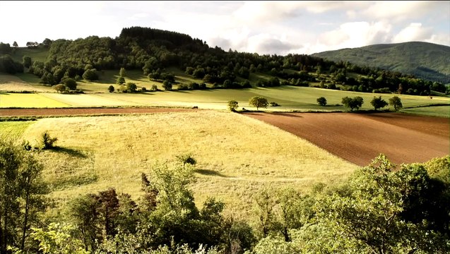 Derrière les murs Bande-annonce (DE)