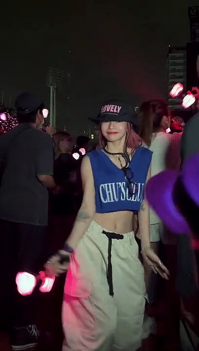 Shut down song