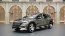 Mercedes-Maybach EQS SUV - Das Exterieur-Design - Markentypische Front, Chromakzente und Marken-Emblem als Designelement