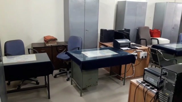 कर्मचारियों के महापड़ाव में जाने से सरकारी दफ्तरों में कामकाज ठप