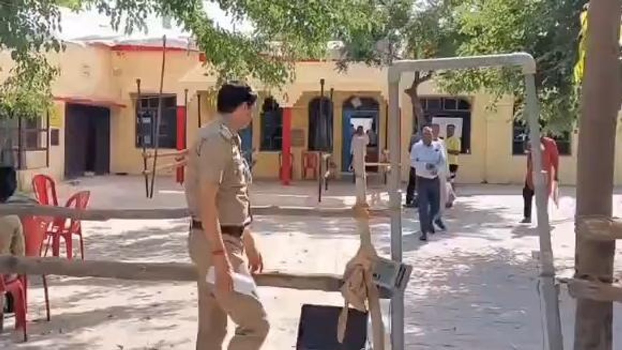 पीलीभीत:नगर निकाय चुनाव में मतदान को लेकर लोगों ने क्या दी प्रतिक्रिया