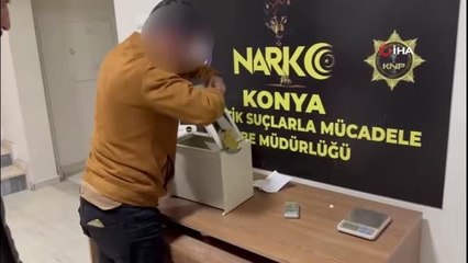 Zehir tacirinin evindeki çelik kasadan uyuşturucu çıktı