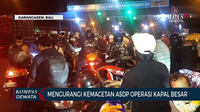 Pemudik Membludak, ASDP Padangbai Percepat Bongkar Muat Kapal