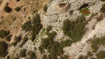 DEFİNECİLERİN TAHRİP ETTİĞİ PALANLI MAĞARASI DEPREMDEN ETKİLENMEDİ