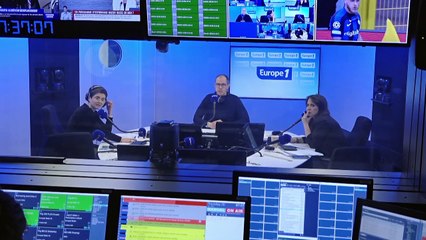 Download Video: EUROPE 1 ET VOUS - Sur les marchés marseillais, l'argent liquide reste monnaie courante