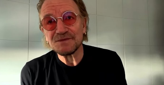 Bono pays tribute to ‘great servant’ John Hume who ‘loved his town so well’