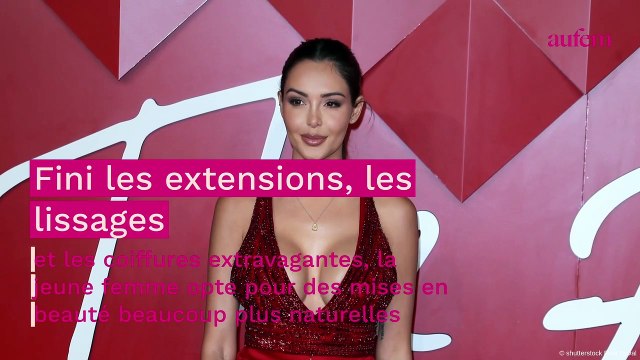 Nabilla glamour avec une chevelure toute bouclée, elle annonce une grande nouvelle !
