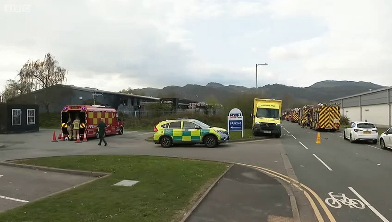 BBC News Hub video of fire at Penamser