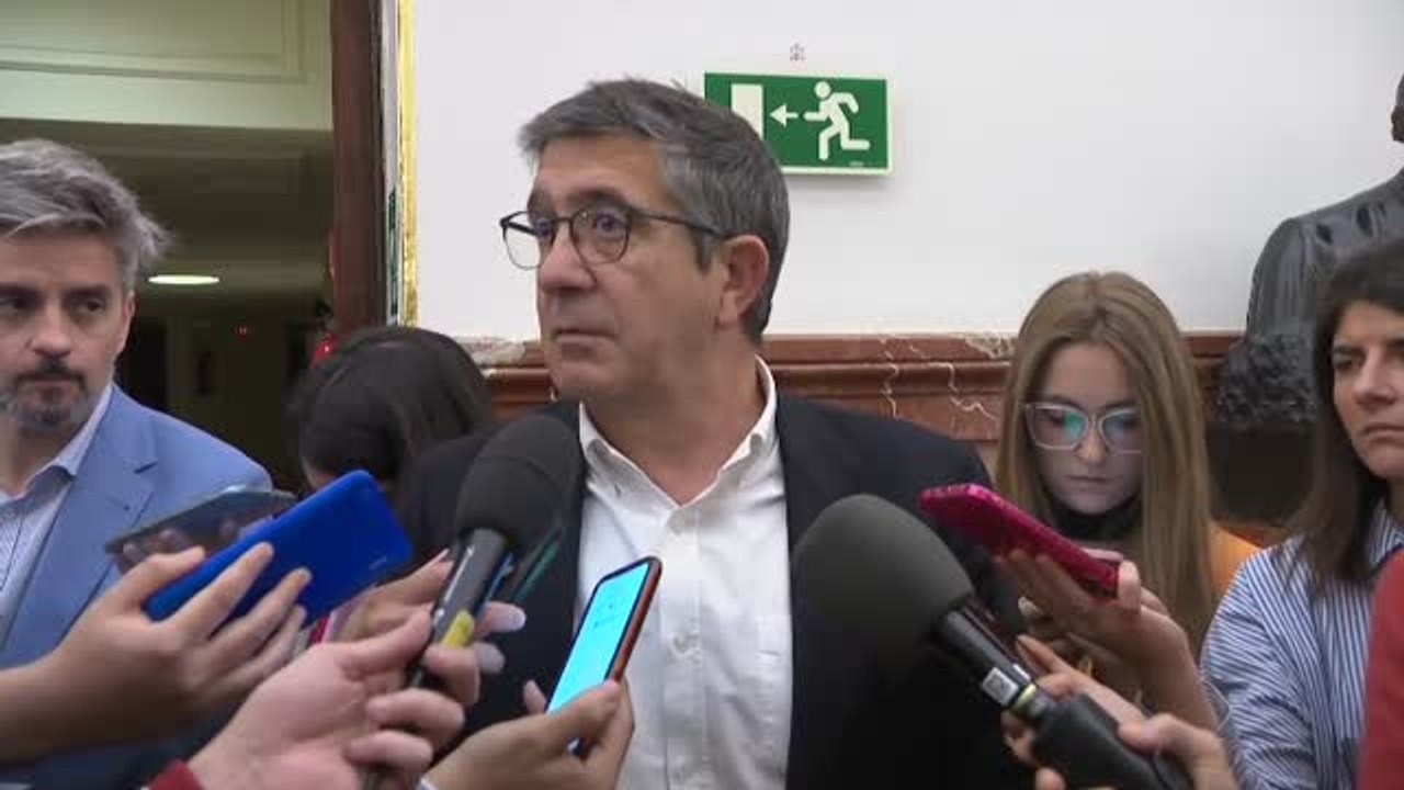 Patxi López califica de "escenografía barata" el aplauso del PP tras la aprobación de la reforma del 'solo sí es sí'
