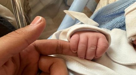 بعد ساعات من ولادته... ابن بلوجر شهير يحصل على 150 ألف فولورز