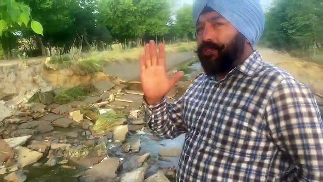 सिंचाई पानी छोड़ते ही समेजा नहर टूटी, खेत जलमग्...
