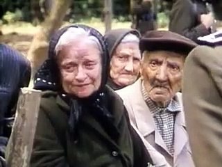 Les rescapés de Sobibor Bande-annonce (EN)