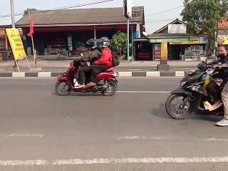 Suasana Arus Mudik Lebaran di Jalur Pantura Daerah Celeng