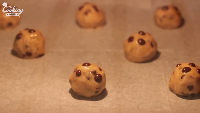 Soft and Chewy Chocolate Chip Cookies Recipe