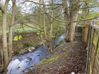 The brook behind Stephenson Way, Corby